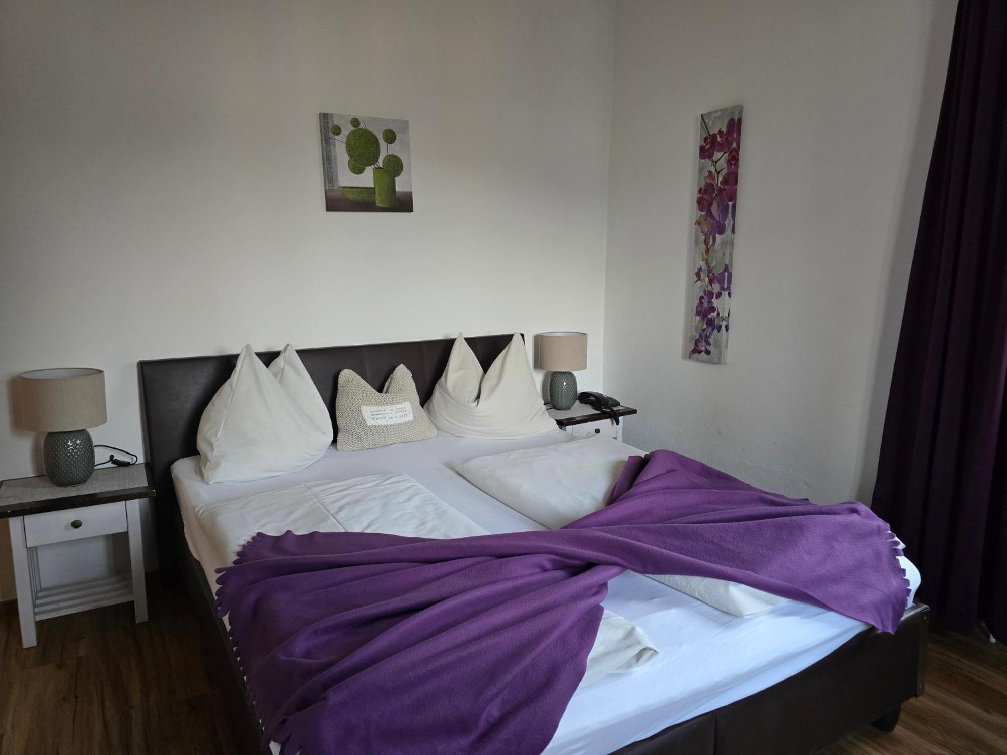Hotel Hafnerwirt Hallein Bagian luar foto